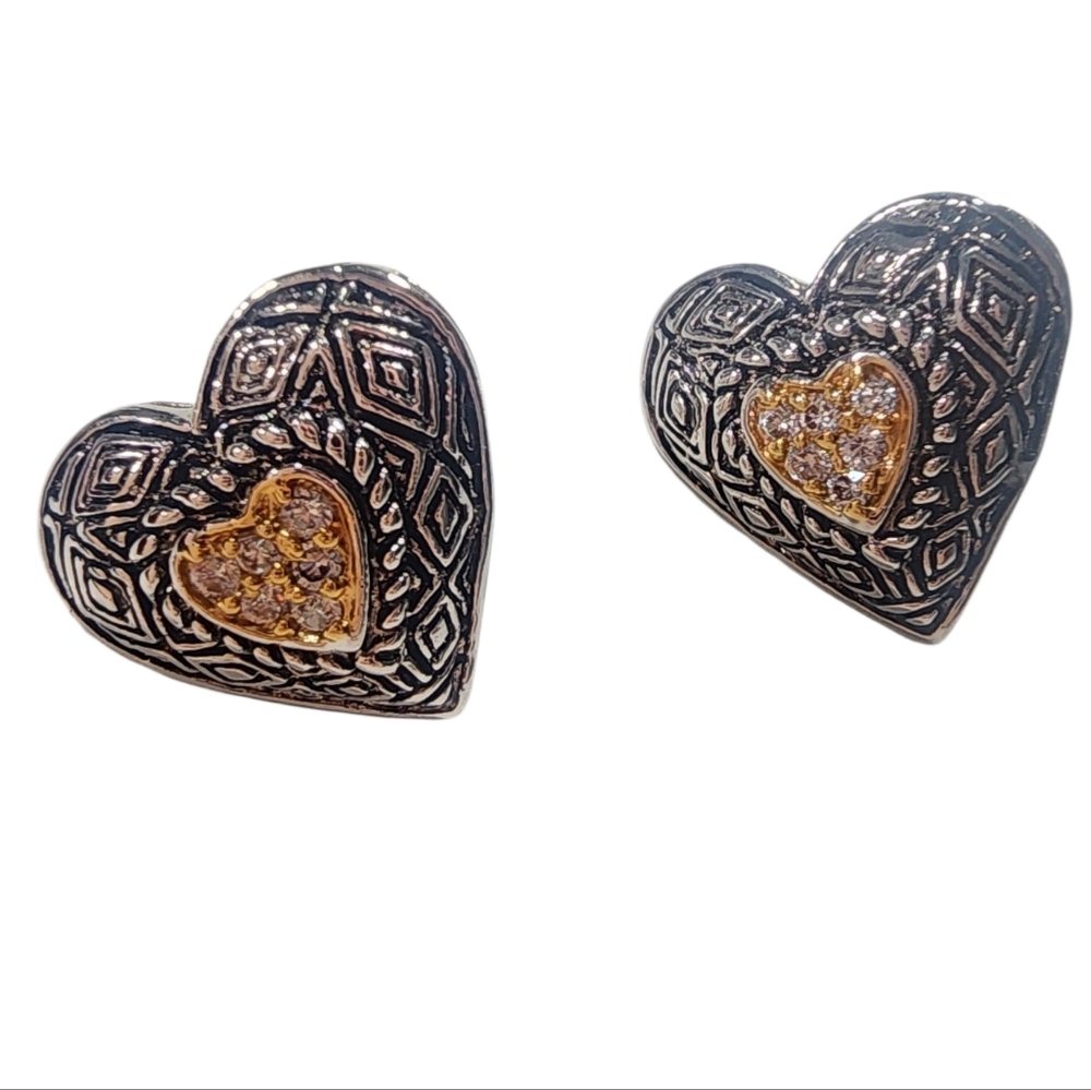 Heart-Shaped Two-Tone Stud Earrings - Silver and Gold